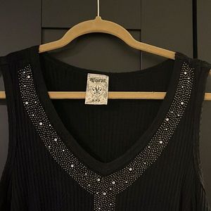Vocal never worn sweater with crystals